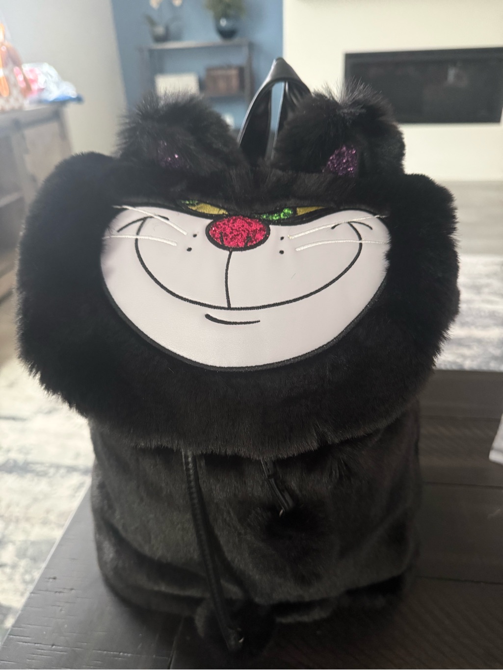 Nwt Cinderella’s Lucifer Black Fuzzy Cat Danielle Nicole Backpack -Rare!